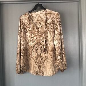 Chico's Precious Medallion Louise Top SZ 21 (L, 12) Brown Peasant Tassel V neck